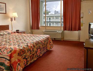 Western Inn Downtown Erie Habitación foto